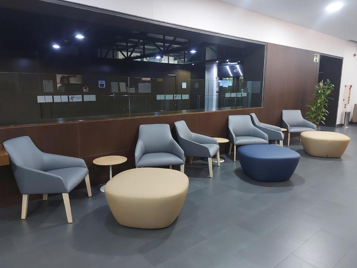 Holiday Inn Express Barcelona City 22@ By Ihg Exterior photo